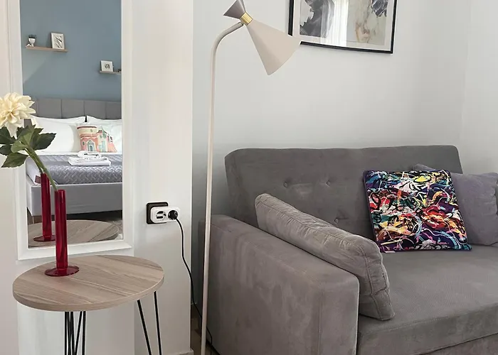 Outparga Apartment 4